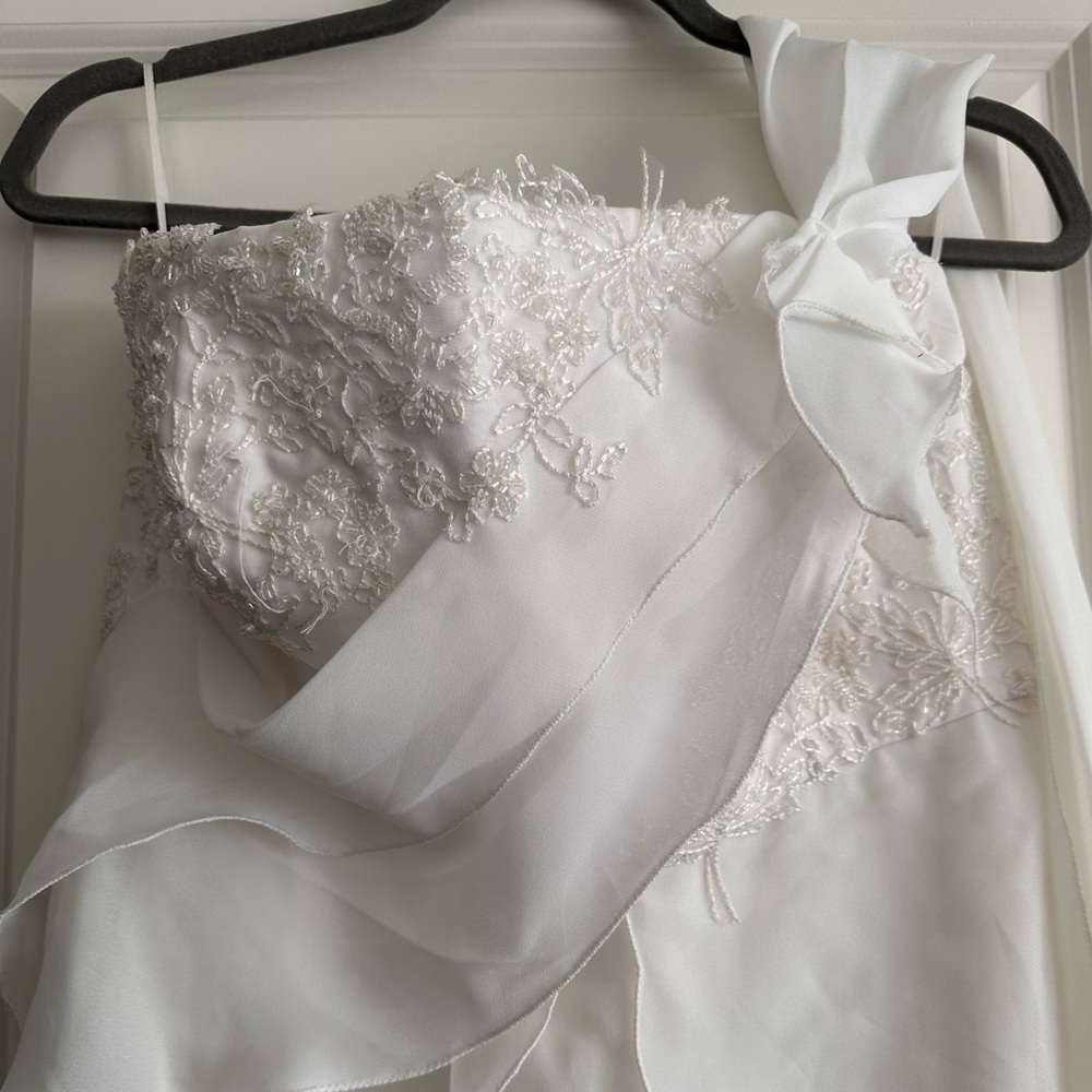 White Embellished Dress - Picture 2 of 5